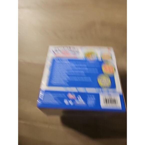 Bubble Machine Fubbles Mini Blower Battery Operated Red Yellow Party Non-Toxic - Picture 2 of 3